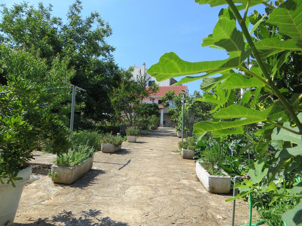 Holiday Home Artina 2 Lovište Quarto foto